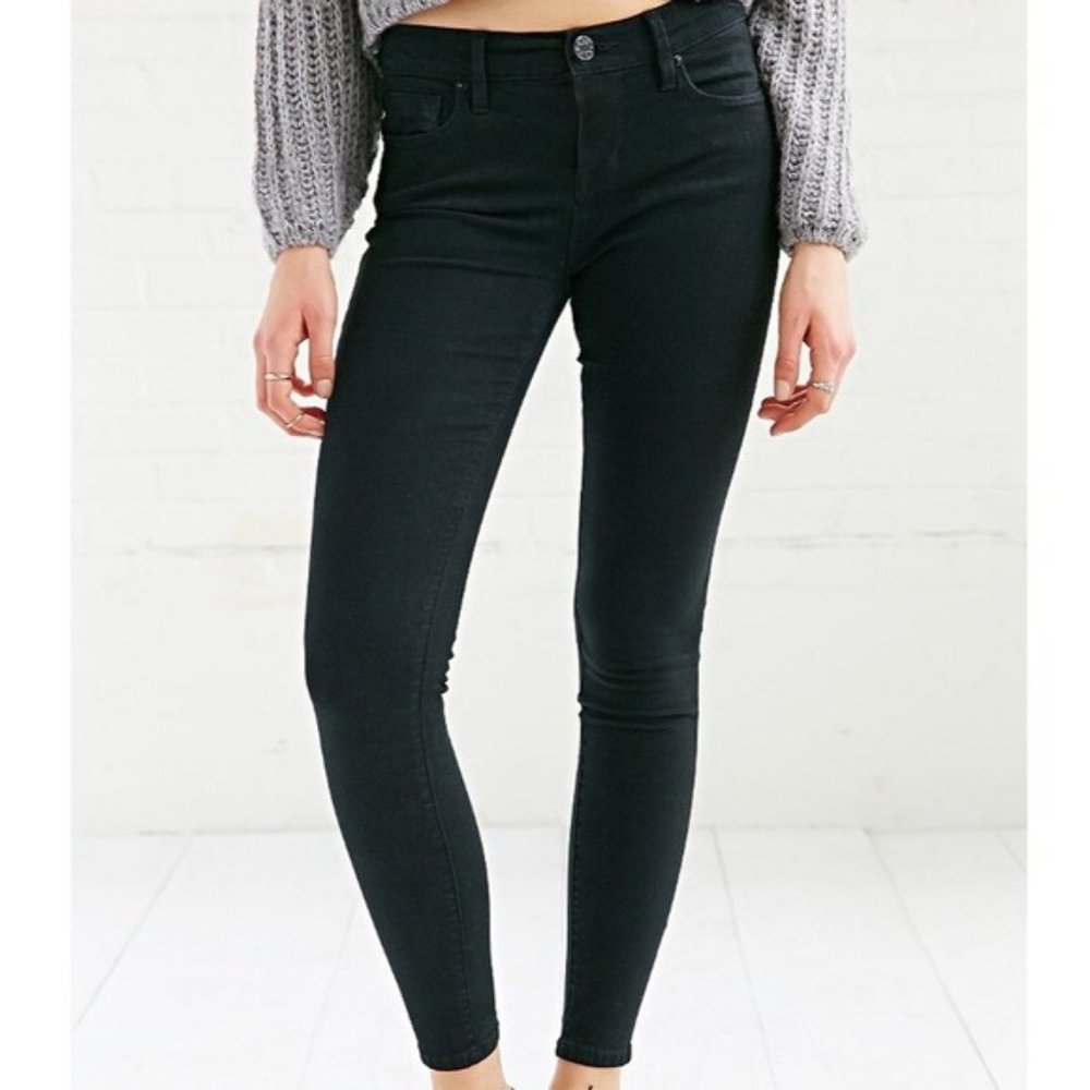 BDG black mid rise twig ankle skinny jeans